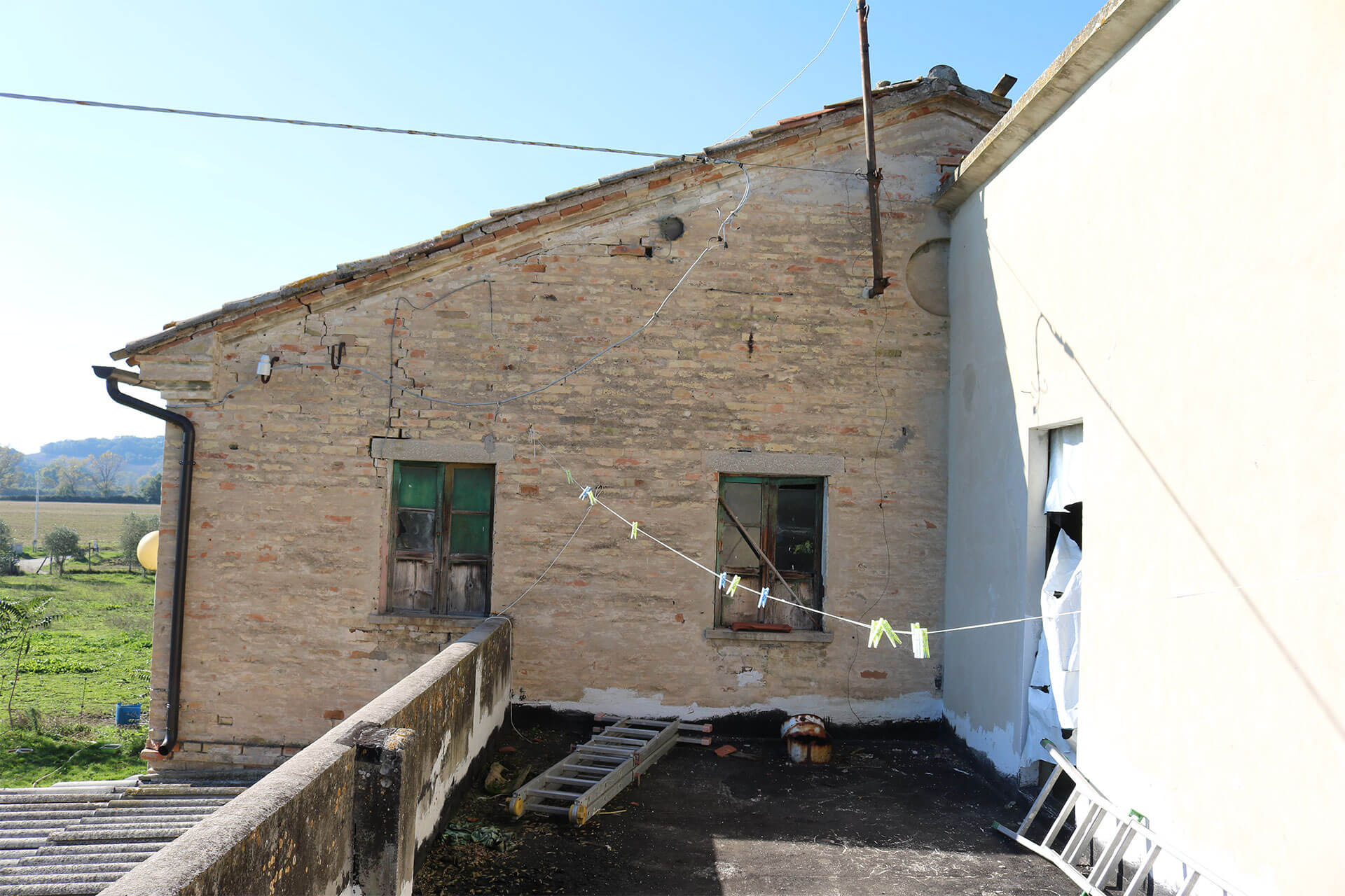 Casale da ristrutturare ad Osimo (AN)